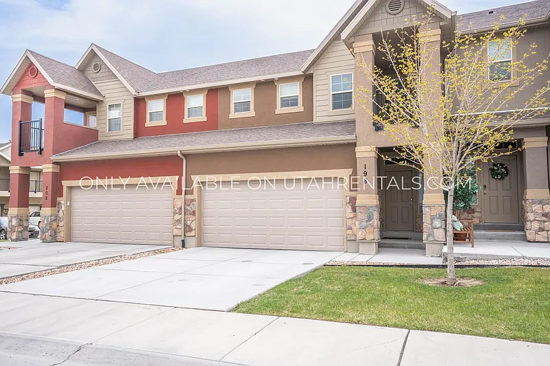 198 E Segovia Ln