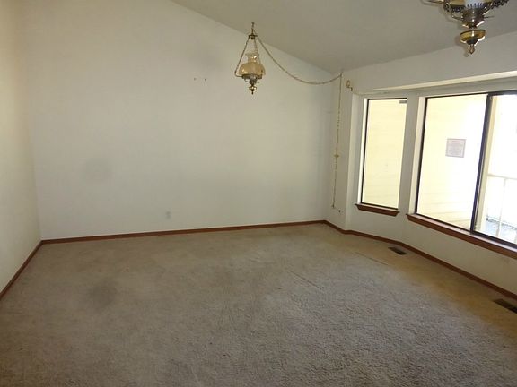4th image of 7416 144th Street Ct E