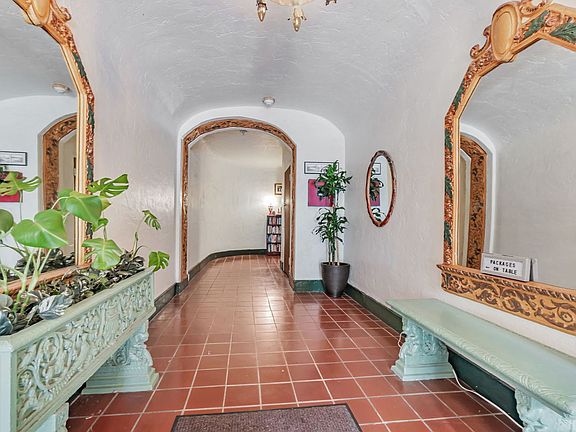 3rd image of 375 14th Ave #303