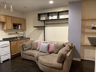 Rented by Cargon Realty