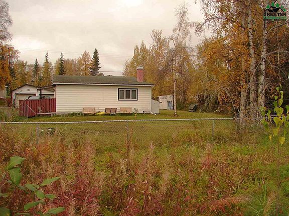 2nd image of 1960 Alaska Way