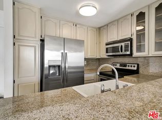 23901 Civic Center Way APT 240, Malibu, CA 90265