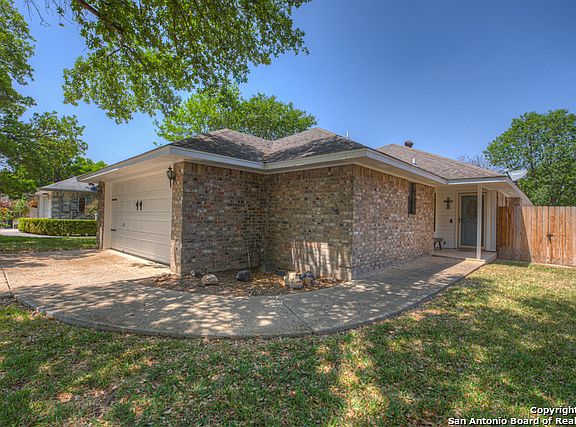 2nd image of 1678 Lantana Cir