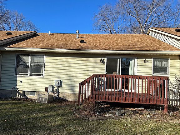 3rd image of 402 29th Avenue Dr
