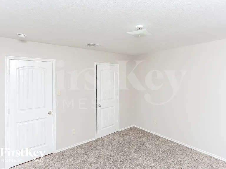 1221 Koto Wood Dr — Photo 12