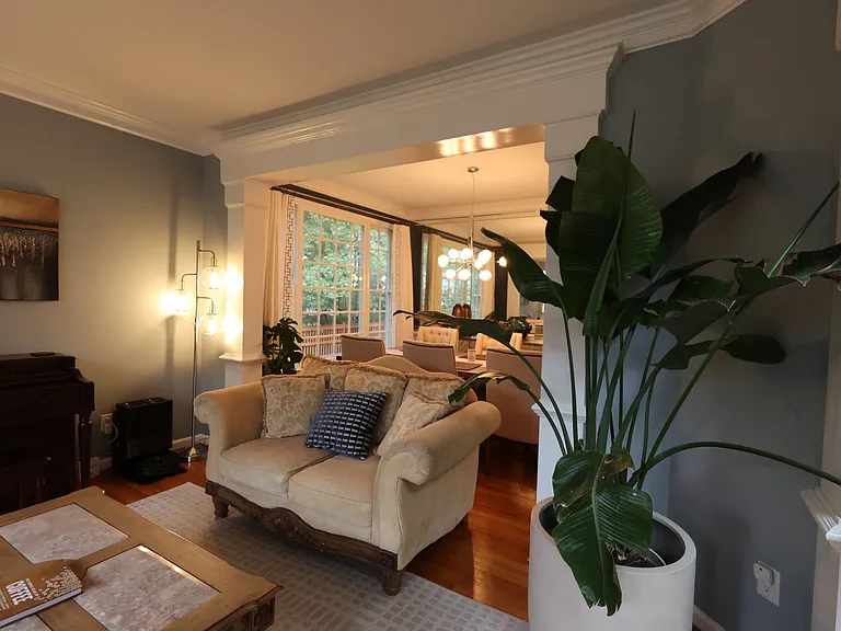 203 Rock Creek Ct — Photo 3