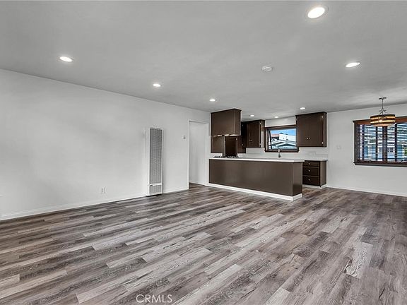 3rd image of 727 S Elvira Ave