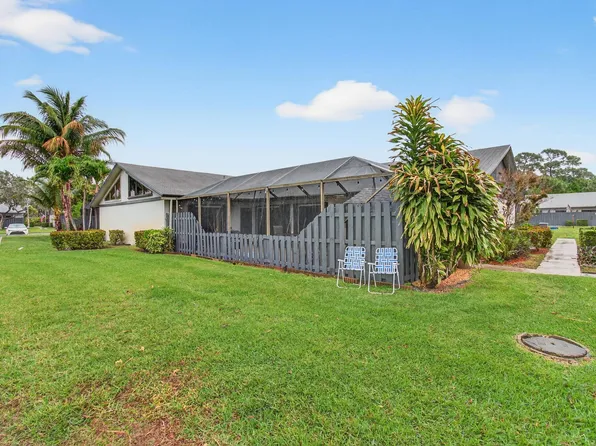 1057 Summit Trail Circle #B, West Palm Beach, FL 33415