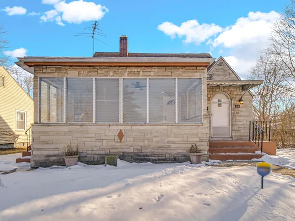 841 E 44th Ave, Gary, IN 46409