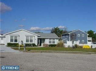 5 Sea Spray Ct, Brigantine, NJ 08203