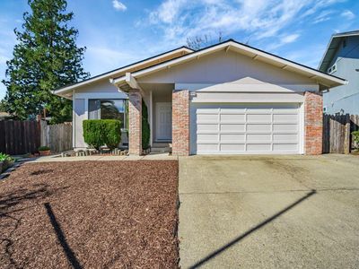 1500 Gladstone Way, Rohnert Park, CA, 94928