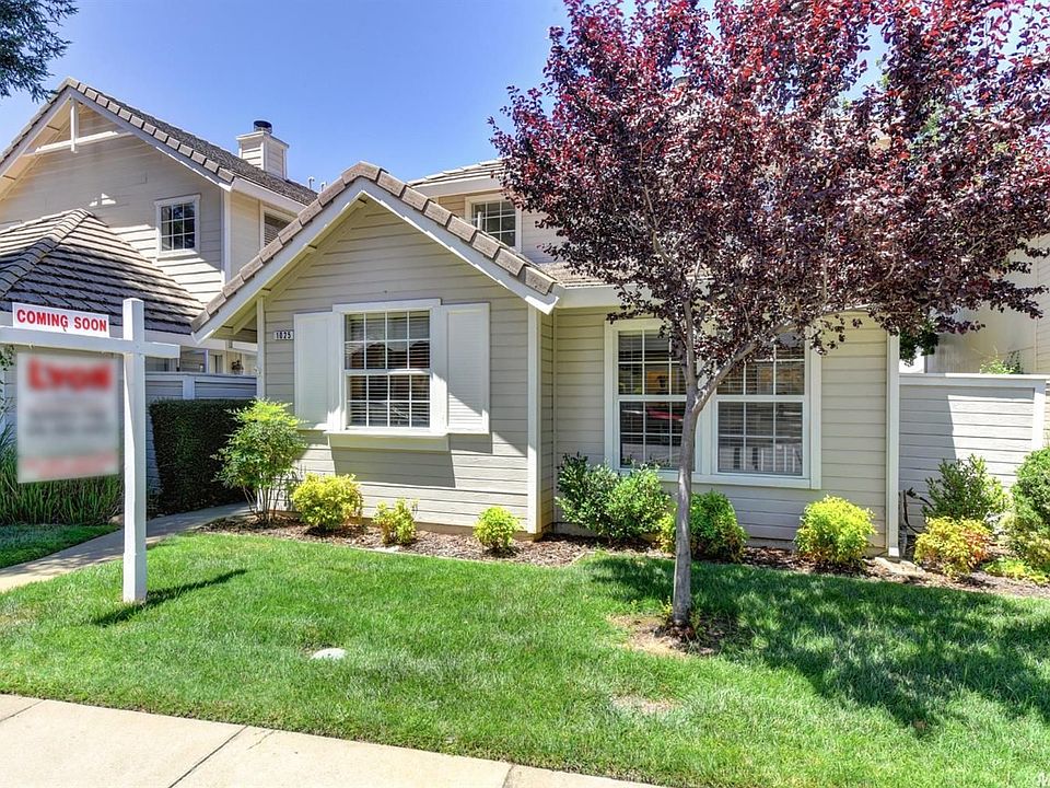 1st image of 1025 Meadowbridge Dr