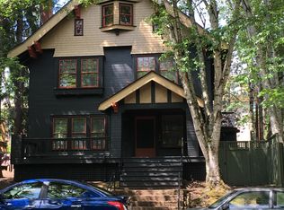 825 NW 22nd Ave APT 2, Portland, OR 97210