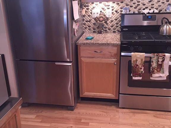 3rd image of 212 Wedgewood Cir