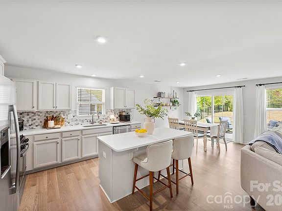 4th image of 4523 Hunton Dale Rd NW