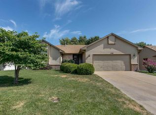 406 E Catalpa St, Derby, KS 67037