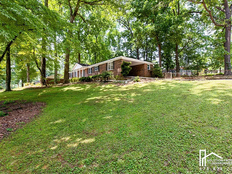 3979 Potomac Dr NW — Photo 33