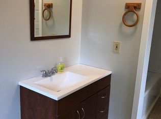 536 Main St, Southington, CT 06489