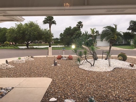 5th image of 1622 Lakeside Dr