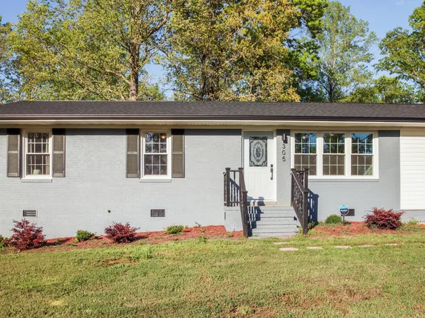 305 Gillis Rd, Roxboro, NC 27574