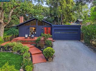 26 Bishop Ln, Menlo Park, CA 94025