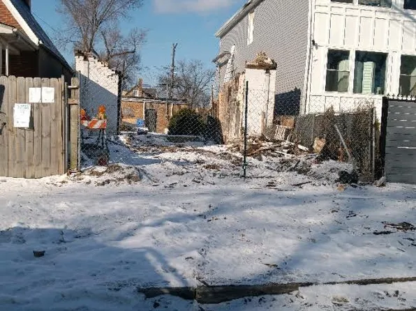 854 N Saint Louis Ave, Chicago, IL 60651