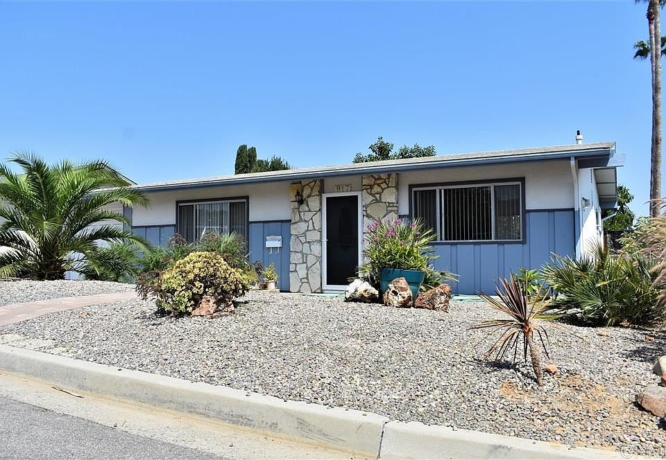 1st image of 917 La Fiesta Pl