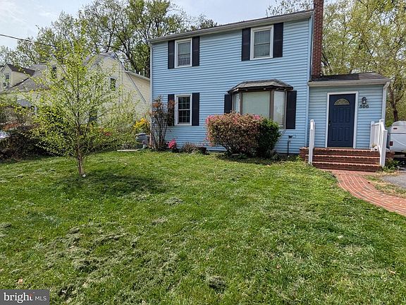 2nd image of 506 Denham Rd