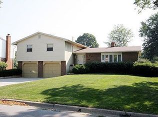 4290 Kendale Rd, Columbus, OH 43220