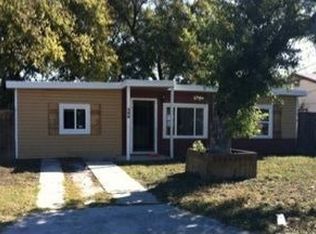 268 Highway Dr, San Antonio, TX 78219