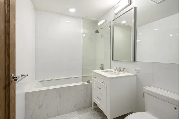 Rented by Douglas Elliman | media 25