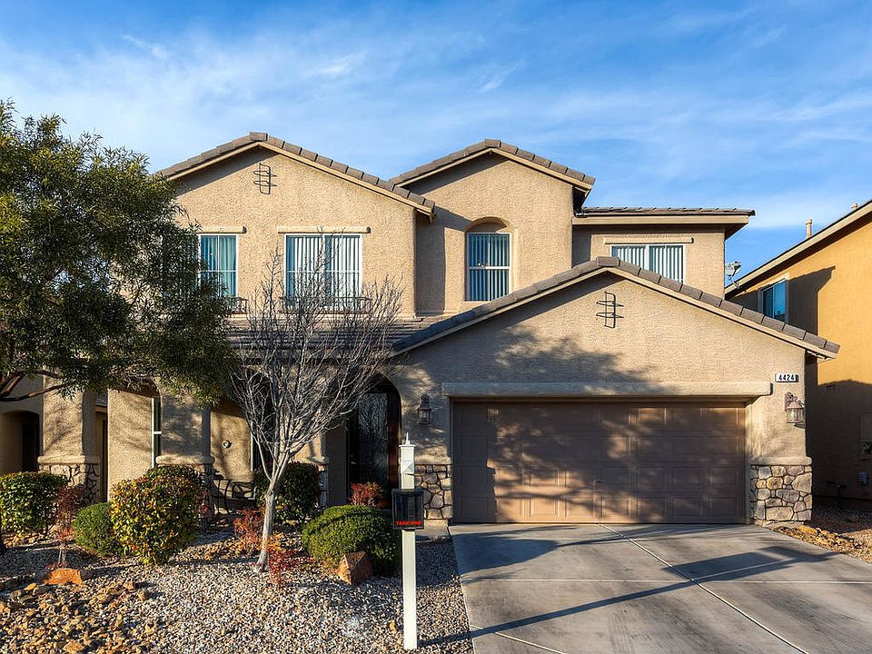 1st image of 4424 Little Blue Heron Ave