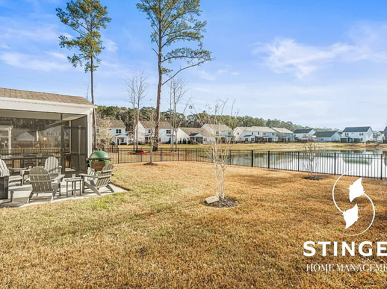 1174 Danner Dr — Photo 35