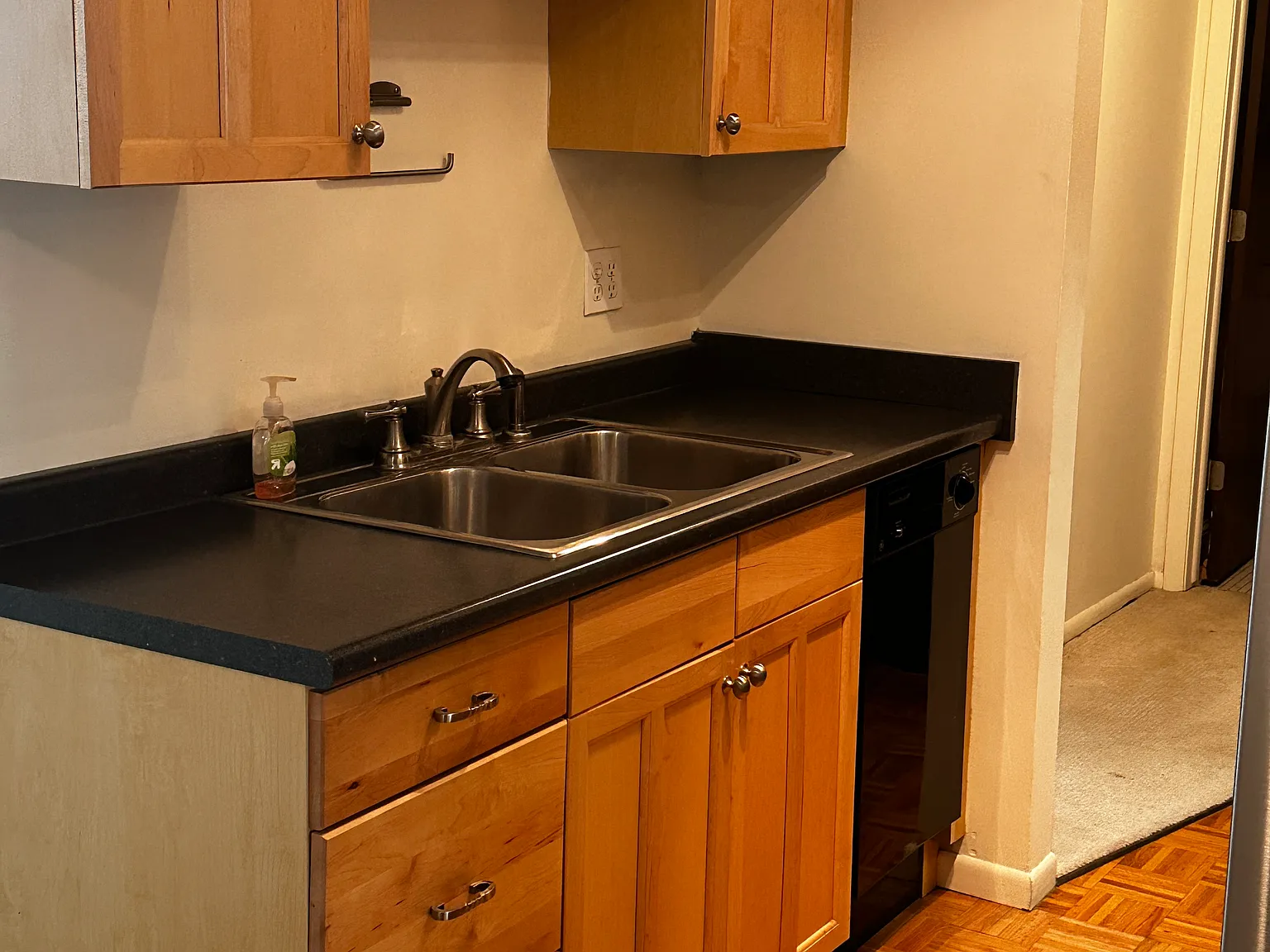 2630 Pleasant Ave — Photo 4