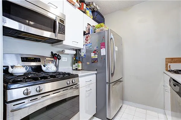 Sold by (Legacy) Elegran | media 5