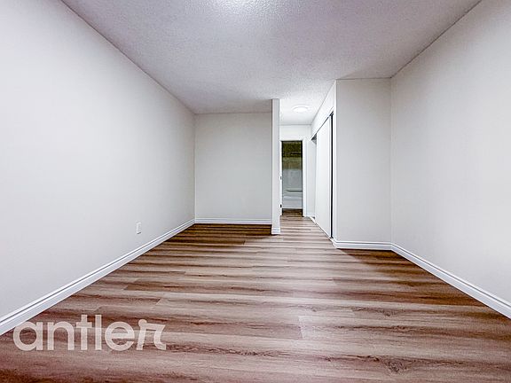 4th image of 9011 Tobias Ave #G140
