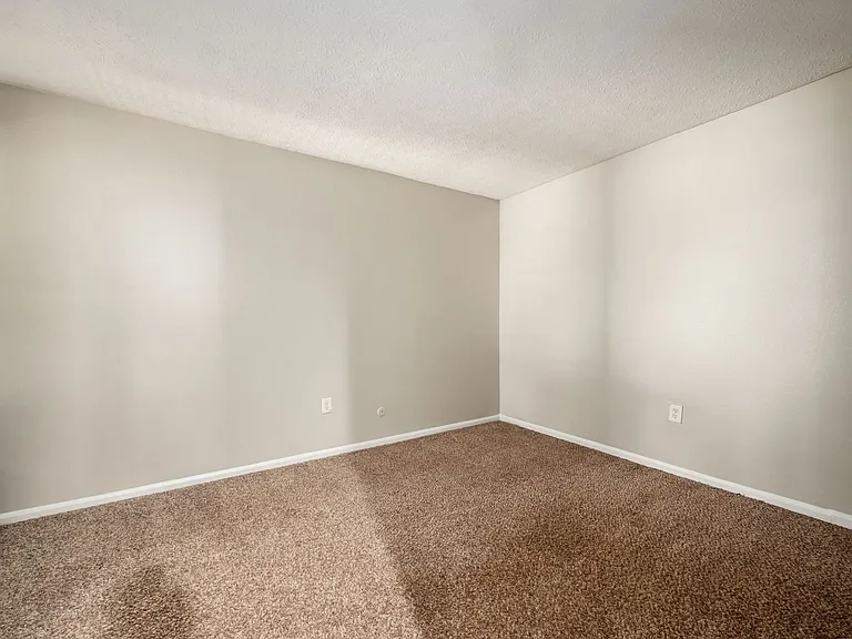 Grandview Passage — Photo 19
