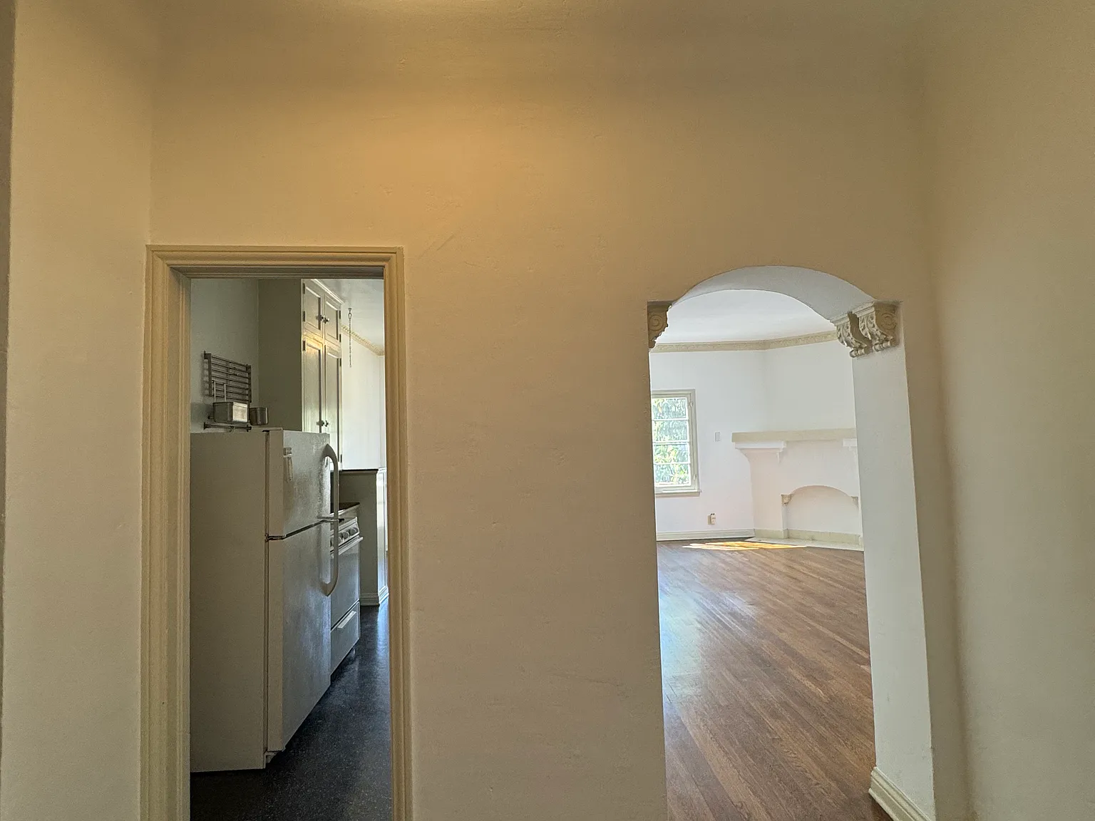 1 bed, 700 sqft, $2,600 — Photo 4