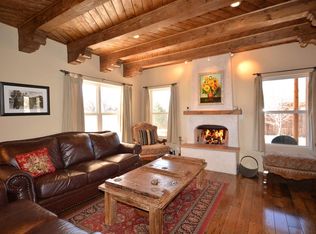 127 Camino San Jose #B, Santa Fe, NM 87507