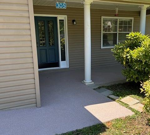 2nd image of 305 Locha Poka Dr