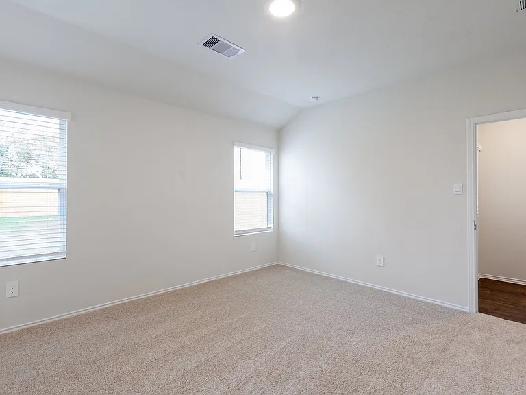 128 Granary Dr — Photo 11