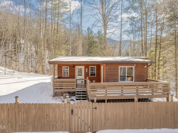 631 Willens Gap Rd, Mountain City, TN 37683