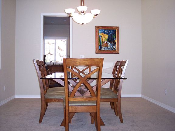 Formal Dining