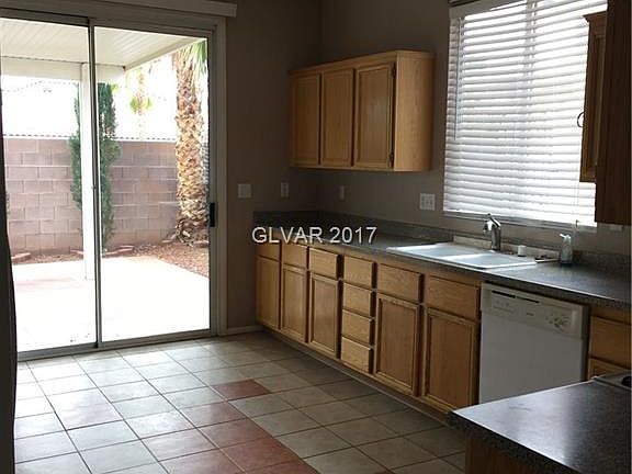 3rd image of 10053 Lemon Valley Ave #0