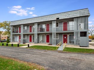 1781 Felten Rd APT 2, Aurora, IL 60505