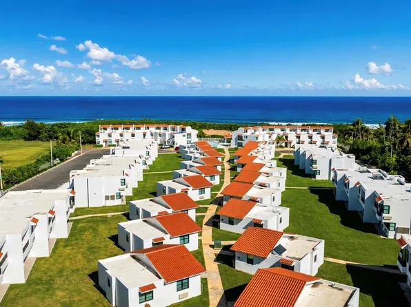 348 PR-4466 MARBELA CASA DE PLAYA #C-215, ISABELA, PR 00662