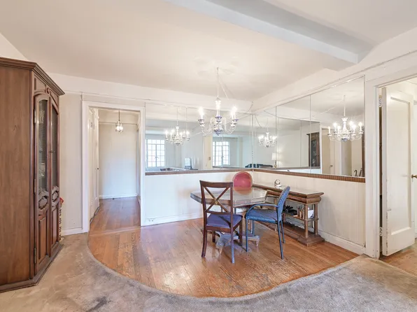 324 East 41st Street image 6 of 17