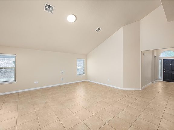 3rd image of 11004 Bruneau Trl