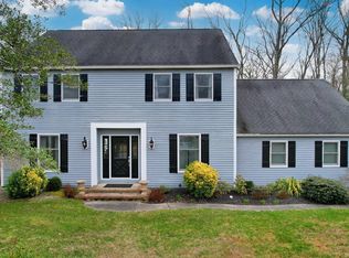 318 Knollwood Dr, Egg Harbor Township, NJ 08234