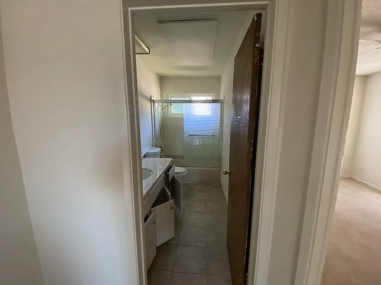 5817 Greenleaf Ave #A — Photo 17